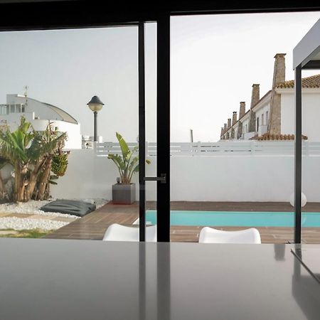 קוניל דה לה פרונטרה Villa Anyway Conil Un Lujo Frente Al Mar מראה חיצוני תמונה